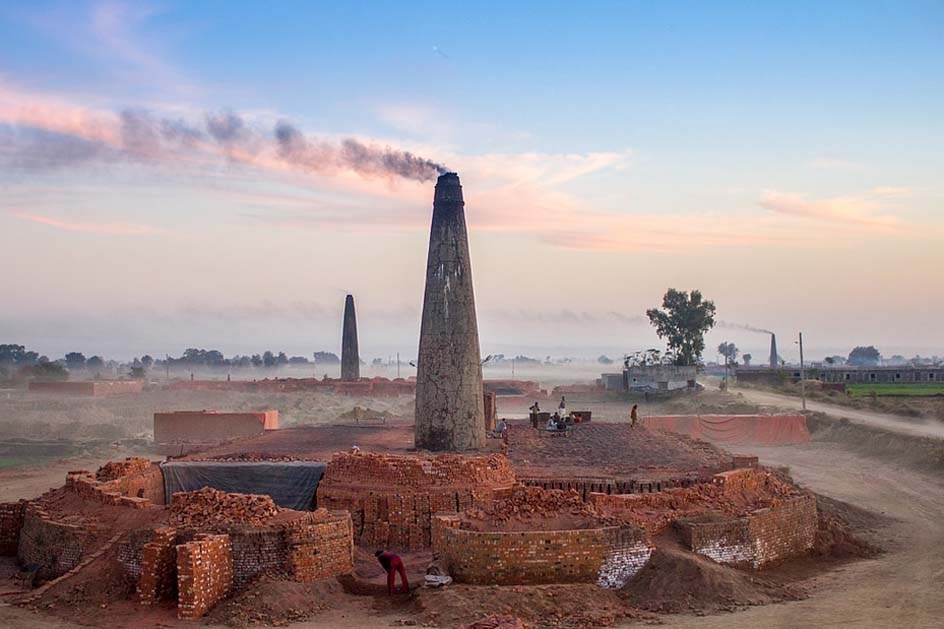 कालीकोटमा पहिलोपटक इँटा उद्योग सञ्चालनमा